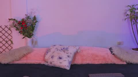 Snapshot of lovelymoon_ chatting on 04-19-26, 08:22 lovelymoon_ online show from 04-19-26, 08:22