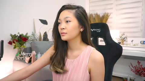 kim online show from 12-25-24, 06:41
