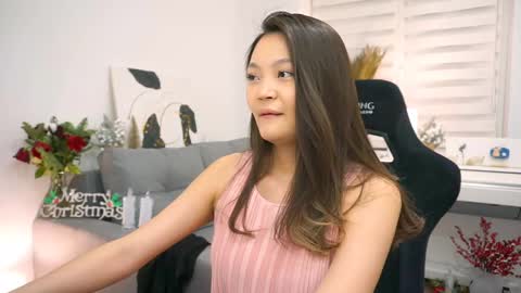 kim online show from 12-25-24, 09:43