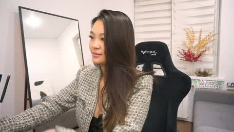 kim online show from 01-04-25, 10:13