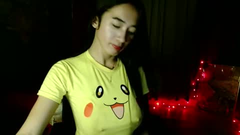 lovelypetite143 online show from 02-21-26, 05:25