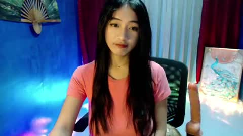 Snapshot of lovelypetite143 chatting on 07-07-26, 01:37 lovelypetite143 online show from 07-07-26, 01:37