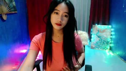 Snapshot of lovelypetite143 chatting on 07-26-26, 05:20 lovelypetite143 online show from 07-26-26, 05:20