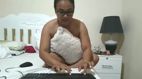 Angelquey online show from 05-10-26, 10:37
