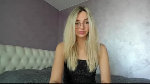 Lovely Rose online show from 03-07-25, 08:34