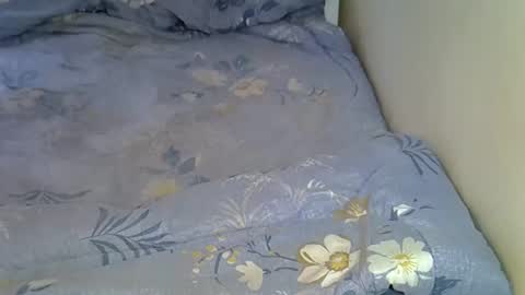 lovelytin online show from 09-10-25, 09:42