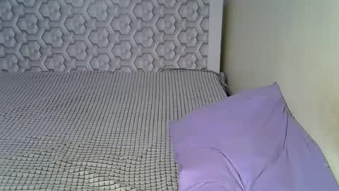 lovelytin online show from 02-03-26, 04:45