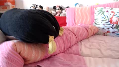 lovelywoman22 online show from 02-15-25, 03:28