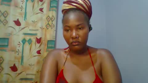 Snapshot of lovelyy_dreams chatting on 05-08-26, 04:56 Hanna online show from 05-08-26, 04:56