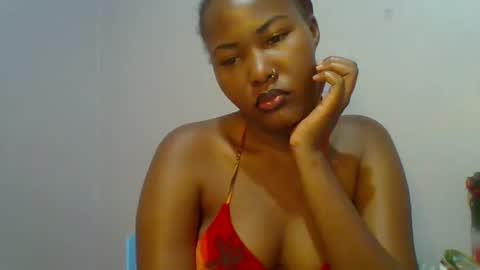 Snapshot of lovelyy_dreams chatting on 05-21-26, 01:34 Hanna online show from 05-21-26, 01:34