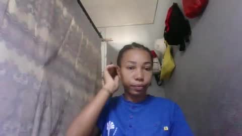 lovemarie08 online show from 04-25-26, 10:18