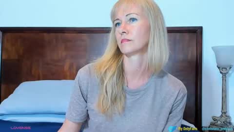 Christine online show from 01-07-25, 04:16