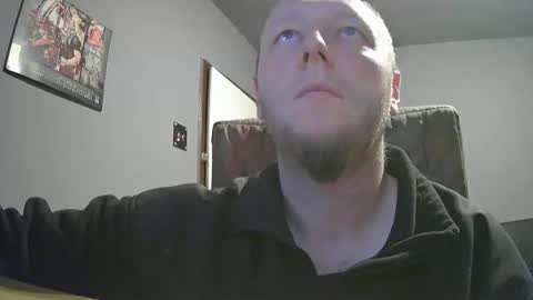 Snapshot of lover582553 chatting on 12-24-24, 02:54 lover582553 online show from 12-24-24, 02:54