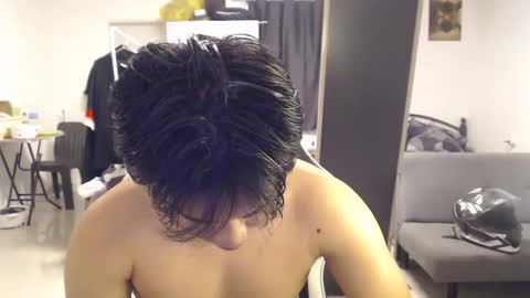 Snapshot of loverboyph04 chatting on 09-21-25, 06:04 loverboyph04 online show from 09-21-25, 06:04