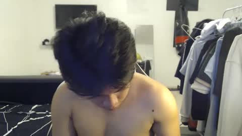 Snapshot of loverboyph04 chatting on 11-15-25, 01:47 loverboyph04 online show from 11-15-25, 01:47