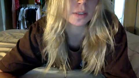 lovergirlsquirts online show from 07-19-26, 11:30