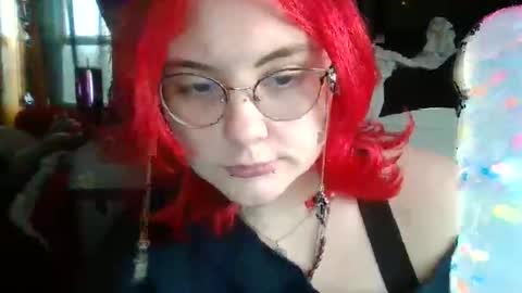 loverliv5 online show from 04-22-26, 05:25