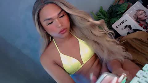 Snapshot of lovers_in_black chatting on 02-25-25, 06:31 DJ Cumshooter online show from 02-25-25, 06:31