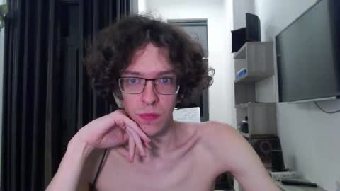 LovesomeCookie online show from 02-01-26, 06:17