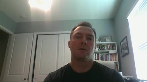 lovethewomen10 online show from 12-23-24, 06:27