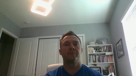 lovethewomen10 online show from 02-12-25, 05:16