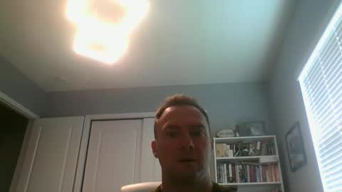 lovethewomen10 online show from 02-22-25, 05:24