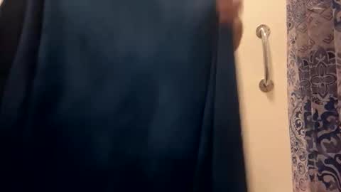 lovetitsandass678 online show from 12-02-25, 07:20