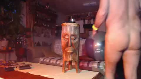 aaron online show from 10-27-25, 05:06