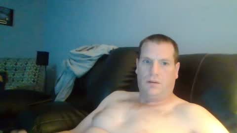 lovetocum37 online show from 03-01-25, 04:11