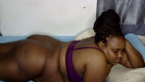 loveytiana online show from 06-23-26, 07:12