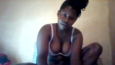 loviett online show from 05-02-26, 01:38