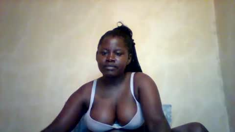 Snapshot of loviett chatting on 05-23-26, 02:32 loviett online show from 05-23-26, 02:32