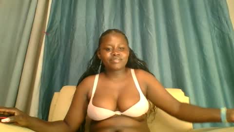 Snapshot of loviett chatting on 06-13-26, 03:21 loviett online show from 06-13-26, 03:21
