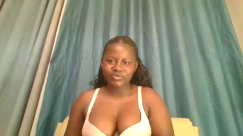 Snapshot of loviett chatting on 06-17-26, 04:37 loviett online show from 06-17-26, 04:37