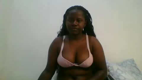 Snapshot of loviett chatting on 06-29-26, 08:09 loviett online show from 06-29-26, 08:09