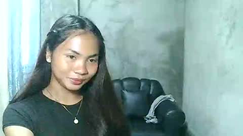 loving_rhean online show from 03-12-25, 04:30