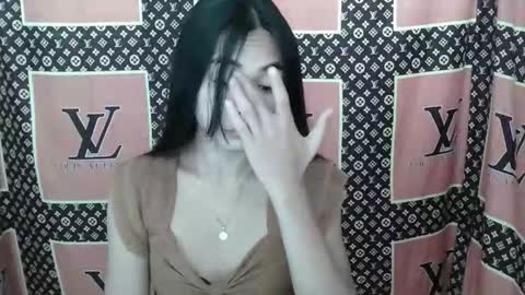 Snapshot of loving_rhean chatting on 12-20-25, 12:18 loving_rhean online show from 12-20-25, 12:18