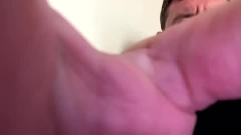 Snapshot of lovinreach chatting on 10-06-25, 03:42 lovinreach online show from 10-06-25, 03:42