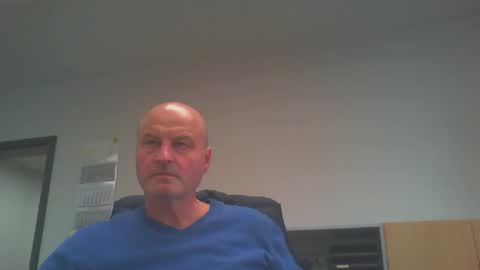 Snapshot of lovmann chatting on 02-23-25, 02:46 lovmann online show from 02-23-25, 02:46