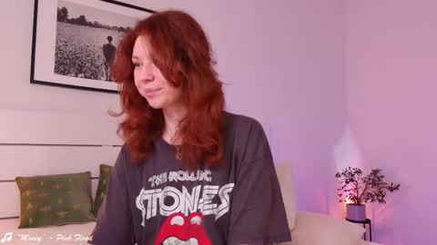 Snapshot of lowfreqsiren chatting on 02-12-25, 10:56 . online show from 02-12-25, 10:56