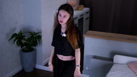 Amelia online show from 04-08-26, 11:43