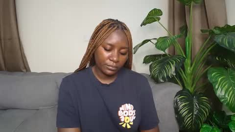 loyalcutie online show from 05-05-26, 04:53
