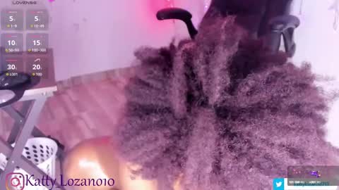 Snapshot of lozano_kathe_ chatting on 09-24-25, 02:59 Katty online show from 09-24-25, 02:59