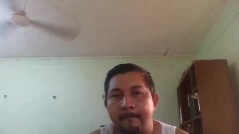 Snapshot of lpmauriciosantamaria chatting on 05-19-26, 12:55 lpmauriciosantamaria online show from 05-19-26, 12:55