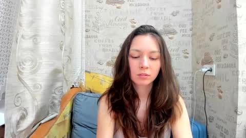 Lu krecia online show from 02-24-25, 05:20