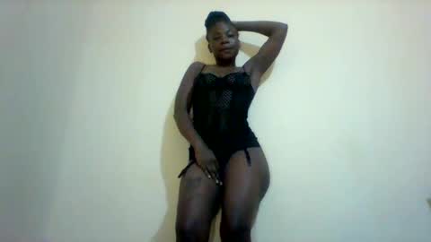 lu_lu21 online show from 03-10-25, 12:18