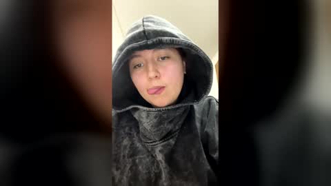 Snapshot of lua_fairy chatting on 02-16-26, 10:50 Lua online show from 02-16-26, 10:50