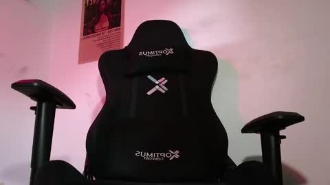 Luan Wood online show from 12-10-24, 01:22