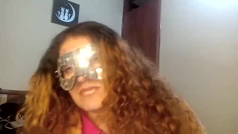 luana363 online show from 10-03-25, 03:36