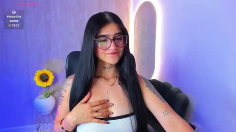 Luana online show from 09-29-25, 12:10